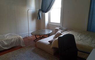 3804 Spring Garden