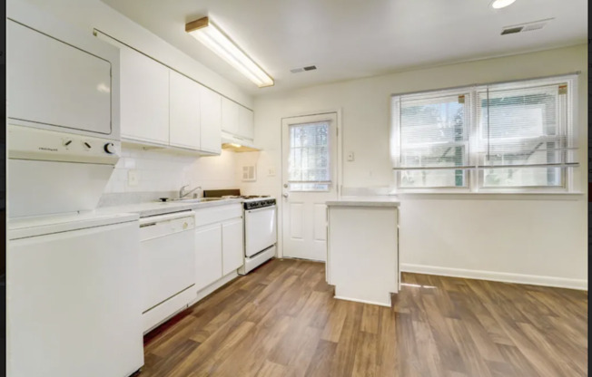 Forest Glen Townhomes