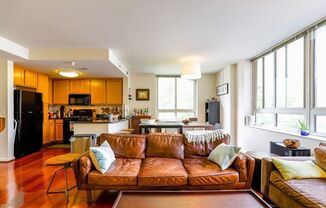 355 I Street SW