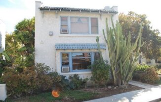 366 Carroll Park East