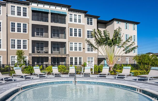 VIVE Apartments - Fort Myers, FL