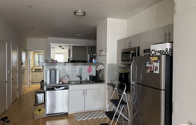 1 bed, 1 bath, 710 sqft, $2,600, Unit 1609