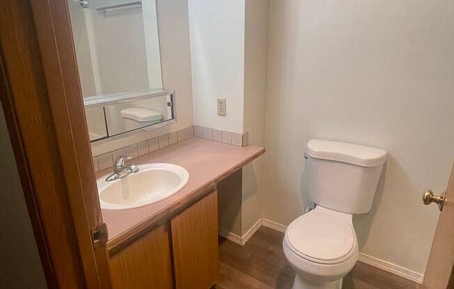2 beds, 1.5 baths, 900 sqft, $1,650, Unit C303