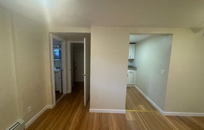 Large 1 bedroom Heat, Hot Water and WIFI Included, 2 blocks from Elm Park in WPI South Village