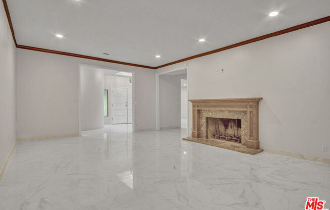 11410 CANTON DR