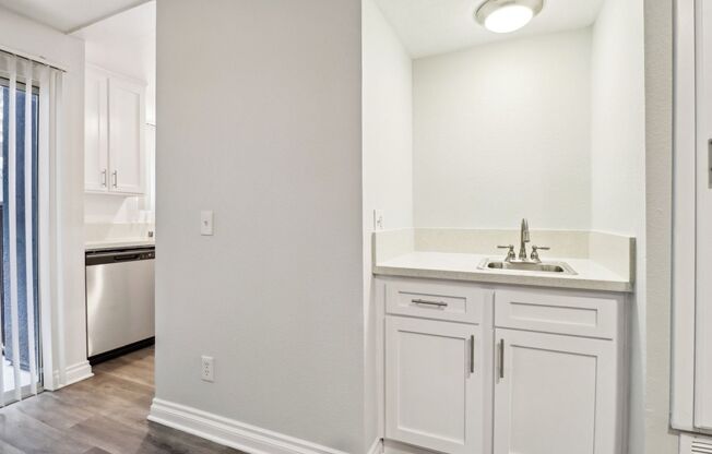 2 beds, 2 baths, 1,115 sqft, $3,098, Unit 119