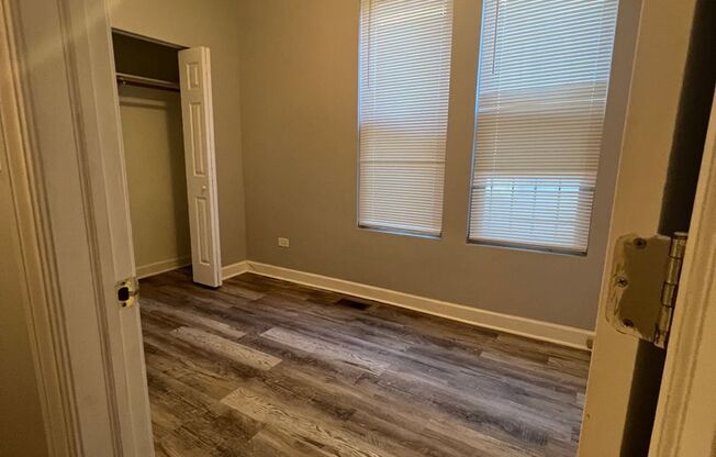 T1 Legacy - 8632 S Sangamon Street