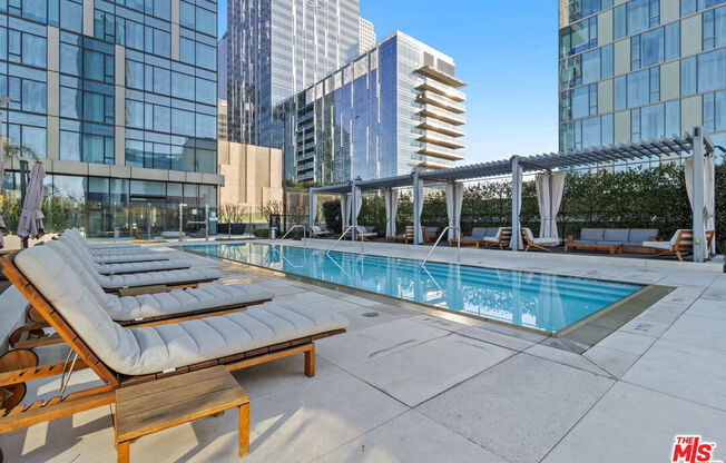 2 beds, 2.5 baths, 1,489 sqft, $5,200, Unit 1106