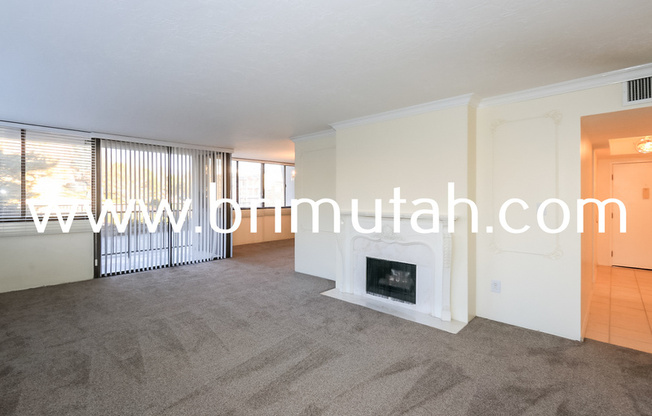 241 N VINE ST