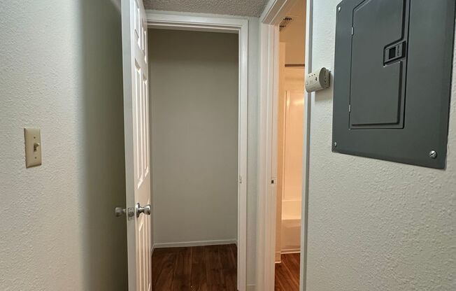 1 bed, 1 bath, 650 sqft, $1,475, Unit 494211