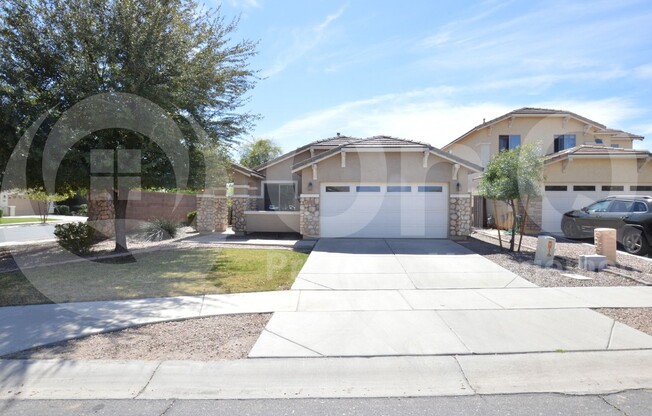 3033 E TONTO DR