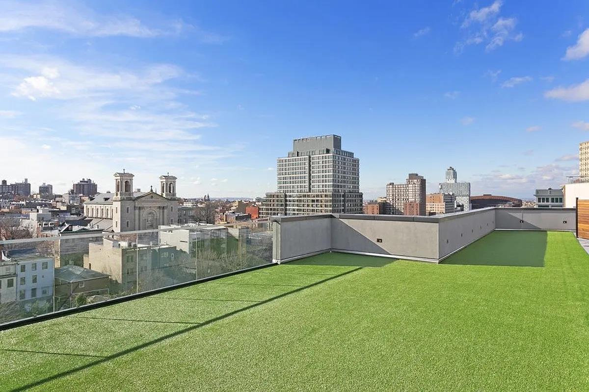 1 bed, 1 bath, $4,400, Unit 1-G