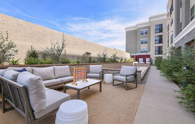 Outdoor Seating Area at The Huntington Luxury Apartments in Duarte CA