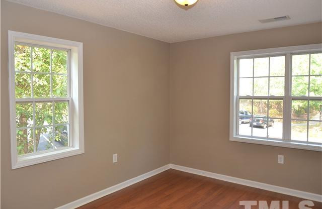 3000 Centennial Woods Dr