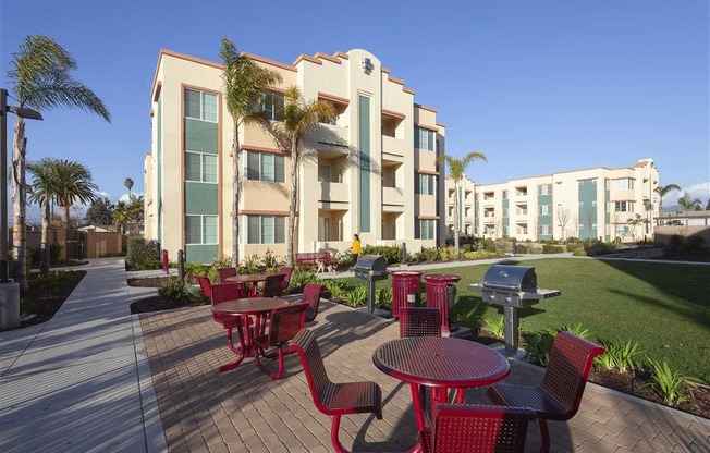 Spacious Community With Ample Sitting at Hancock Terrace Apartments, Santa Maria, CA, 93454