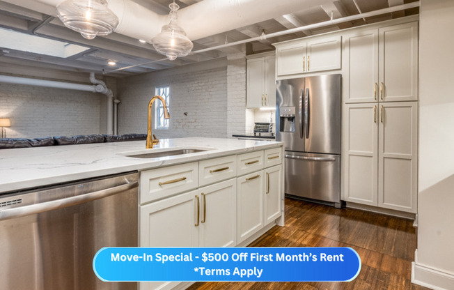32 Peachtree Street NW
