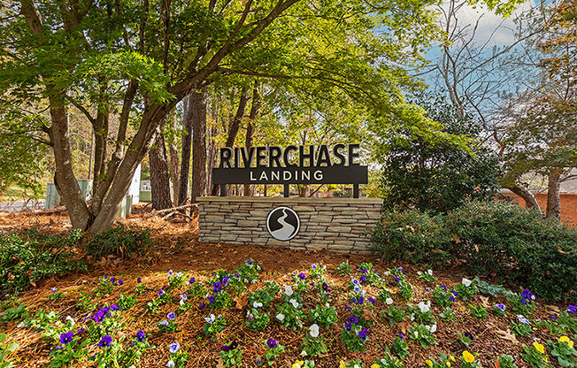 Riverchase Landing Entrance