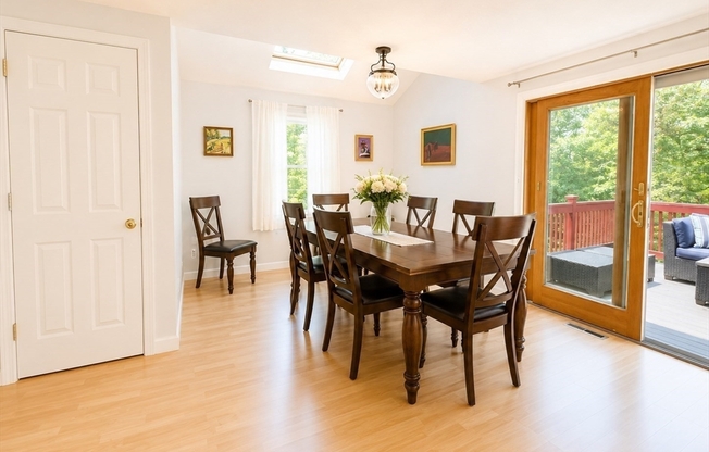 38 CRES RD