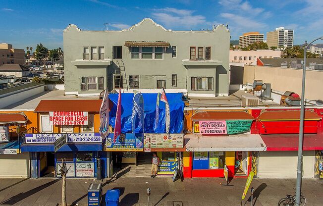 MacArthur Park Apartments