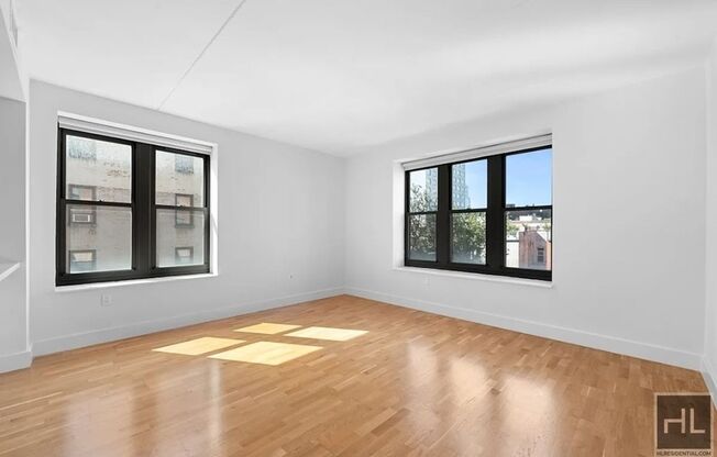 3 beds, 2 baths, 1,214 sqft, $5,000, Unit 719