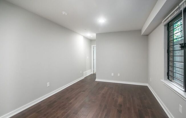 1830 N Bouvier