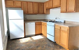 3 beds, 1 bath, $1,200, Unit #2