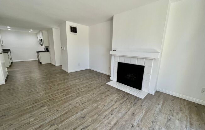 2 beds, 2 baths, 1,000 sqft, $2,900, Unit 101