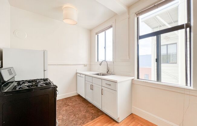 201 Mallorca Way Apartments