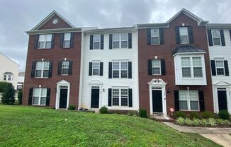 Pristine move in ready townhome located in the Kingsley Community in popular Ballantyne!