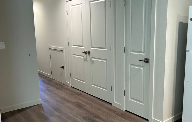 2 beds, 2.5 baths, 1,268 sqft, $1,850, Unit #62