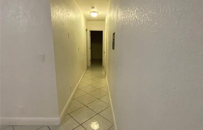 1528 NW 15th Place, Fort Lauderdale, FL 33311