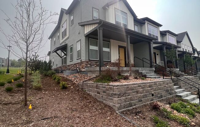 NEW BUILD 4 Bed 3.5 Bath Townhome In Superior