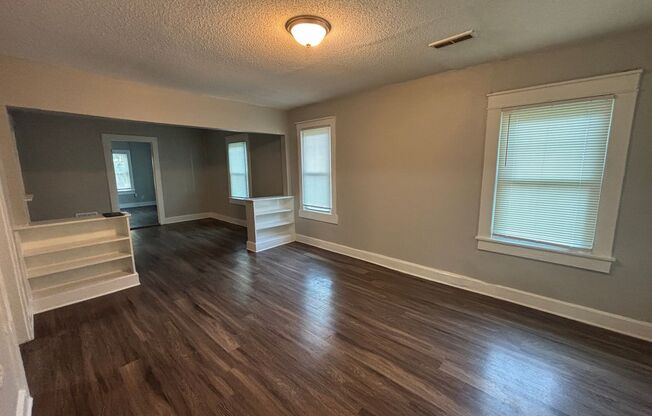 Welcome to 852 N Holmes St in Memphis, TN!
