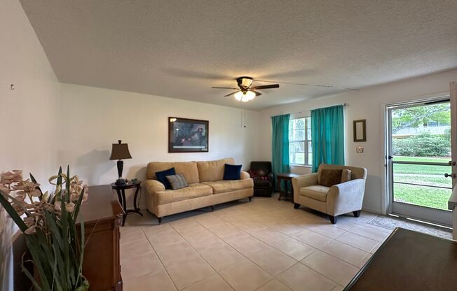 ANNUAL RENTAL - POINCIANA - PARTIALLY FURNISHED 1 BED/1 BATH
