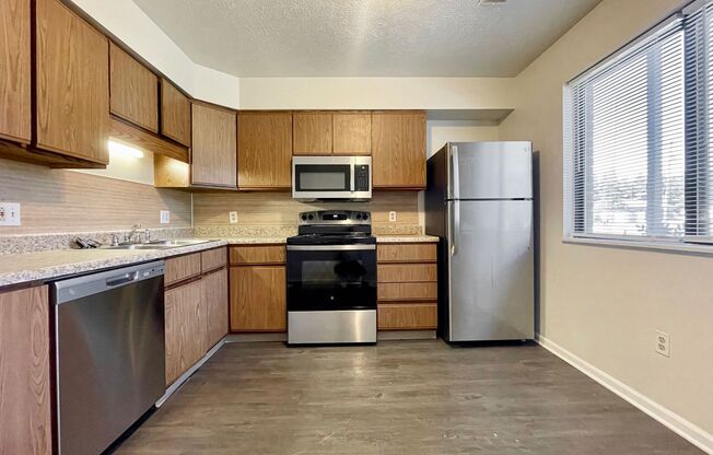 2 beds, 1 bath, 850 sqft, $1,350, Unit 2952