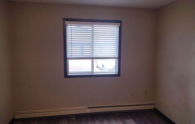 1 bed, 1 bath, 623 sqft, $497, Unit LV 104