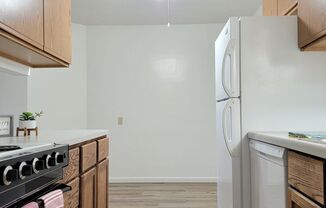 2 beds, 1 bath, 650 sqft, $879, Unit 15