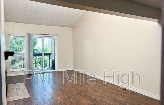 2710 W 86 AVE