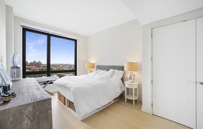 2 beds, 2 baths, 1,000 sqft, $7,500, Unit 1403