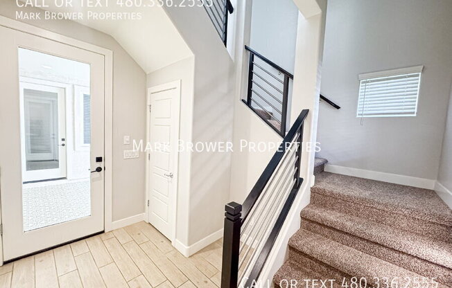 1182 S SUNSET DR