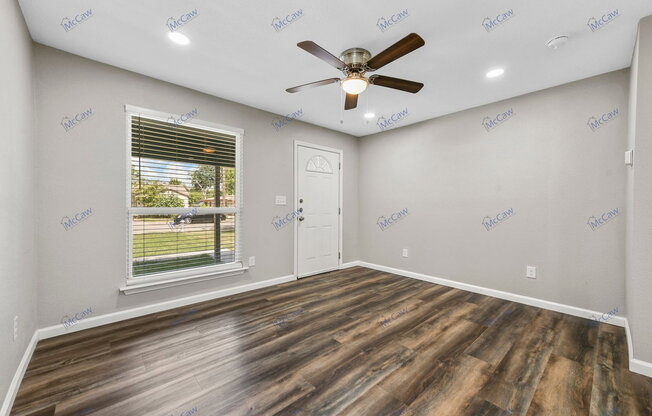 417 HIGH SCHOOL LN