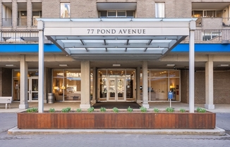 77 Pond Ave