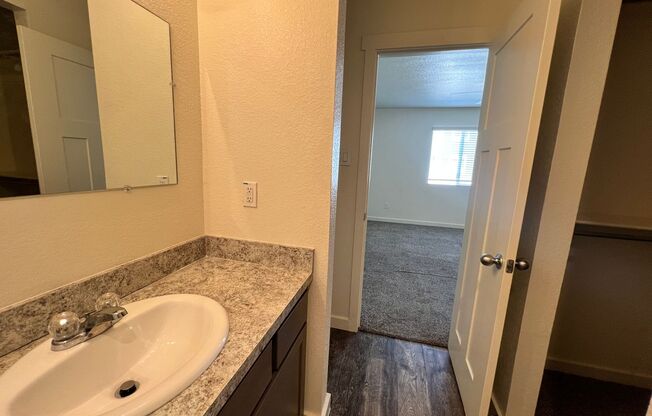 3 beds, 2.5 baths, $1,775, Unit # 22 B