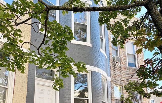 Charming 3-Bedroom Townhome with Classic Character in Midtown Edmondson