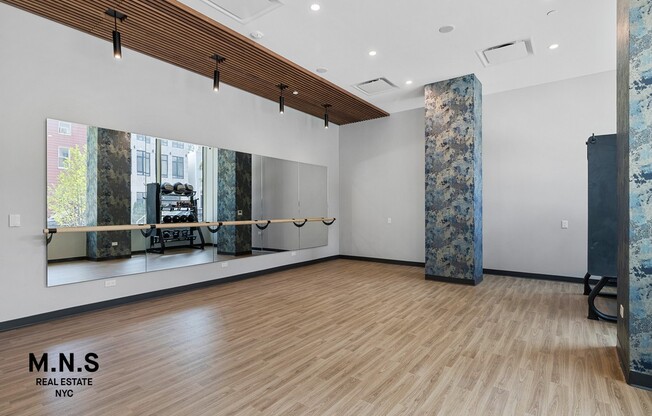 1 bed, 1 bath, $4,669, Unit 708