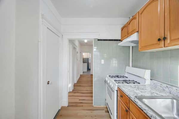 3 beds, 1 bath, 1,320 sqft, $3,800, Unit 2