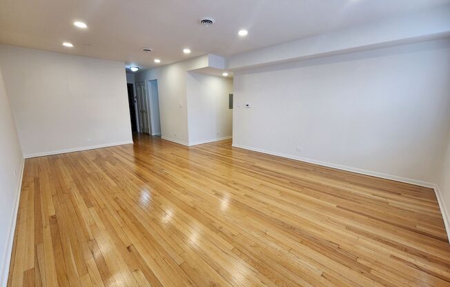 2 beds, 1.5 baths, 900 sqft, $2,595, Unit 404