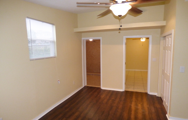 3 beds, 2 baths, $1,500