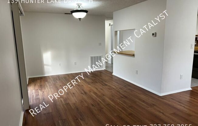 139 HUNTER LK DR
