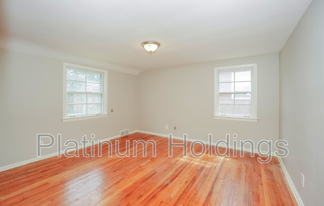 13790 CEDAR RD